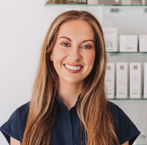 Annalise Cairns Card Image