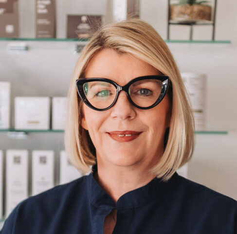 Shona Robertson Card Image